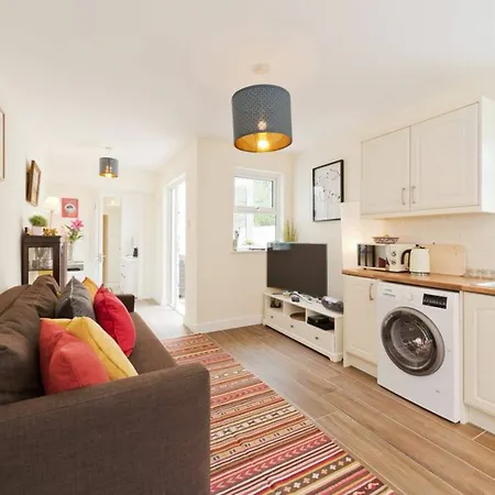 Apartment 2 Bedroom Riverside Sleeps 5 Dublin